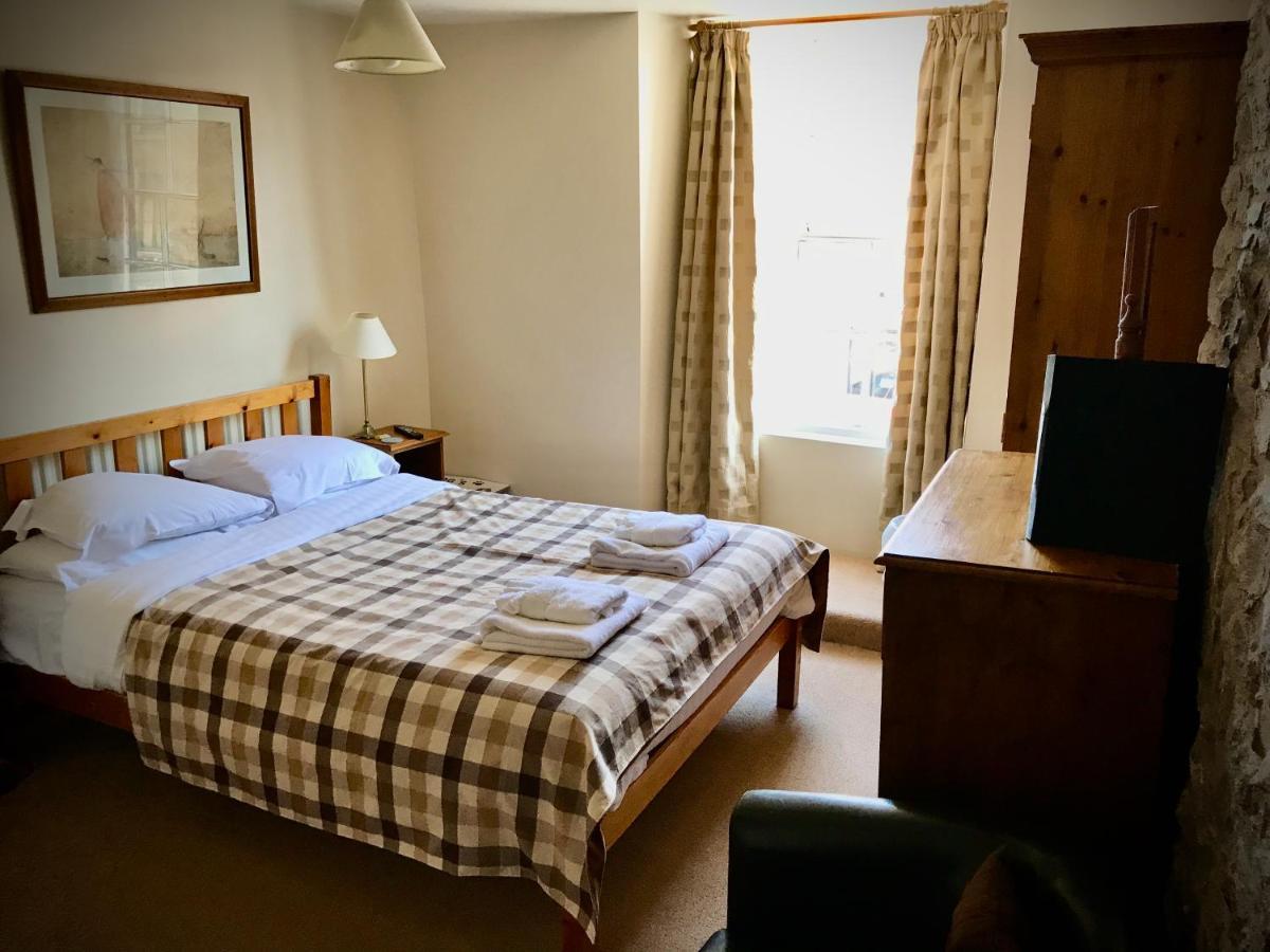 The White Horse Inn, Clun Εξωτερικό φωτογραφία
