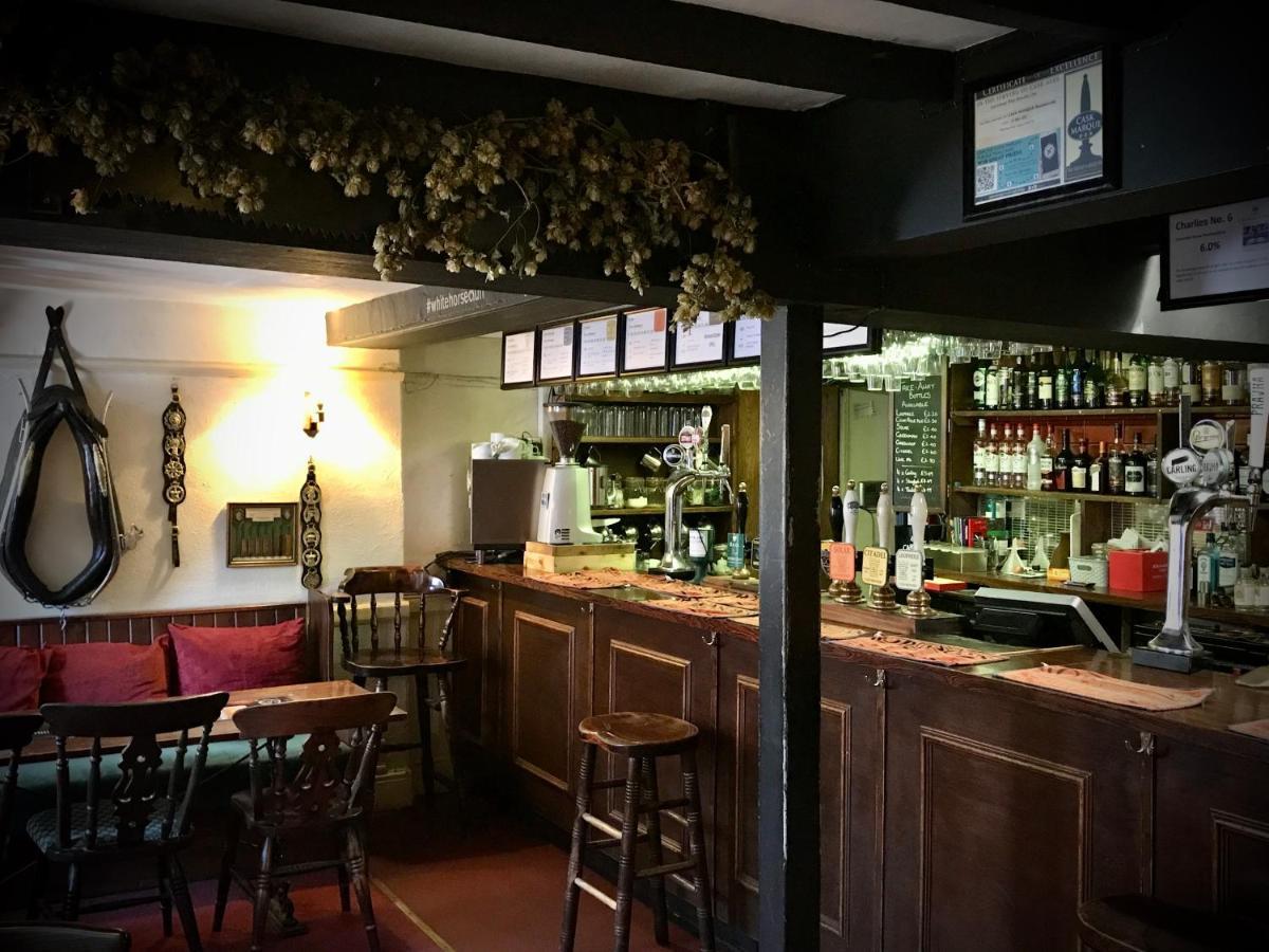 The White Horse Inn, Clun Εξωτερικό φωτογραφία
