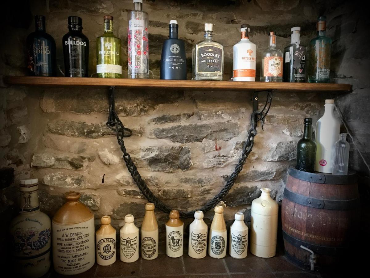 The White Horse Inn, Clun Εξωτερικό φωτογραφία