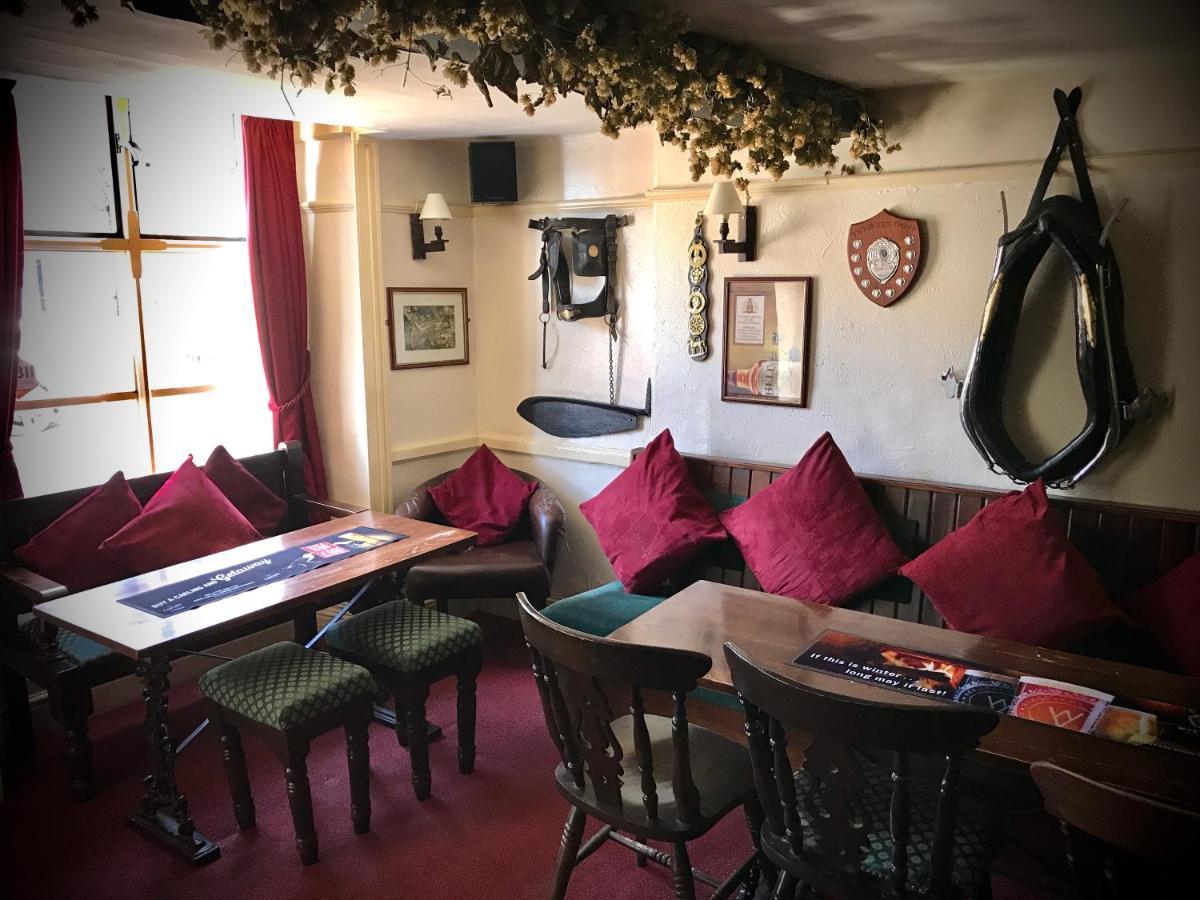 The White Horse Inn, Clun Εξωτερικό φωτογραφία