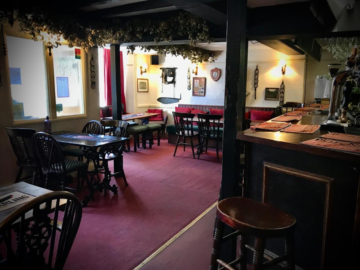 The White Horse Inn, Clun Εξωτερικό φωτογραφία