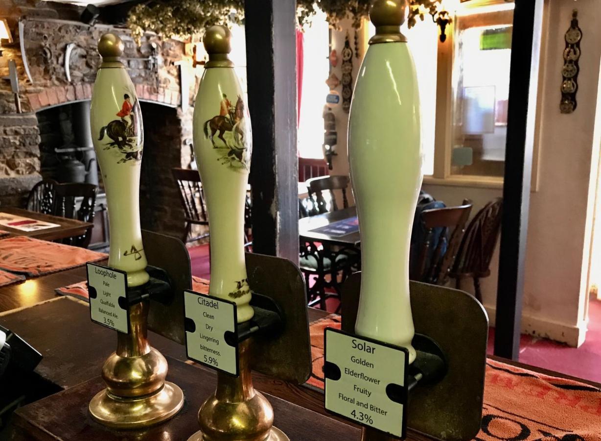 The White Horse Inn, Clun Εξωτερικό φωτογραφία